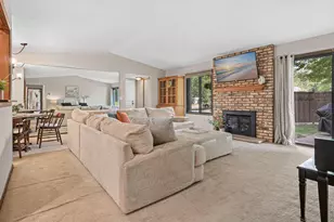 13401 Pepperwood Cir, Minnetonka, MN 55305 - Photo 6