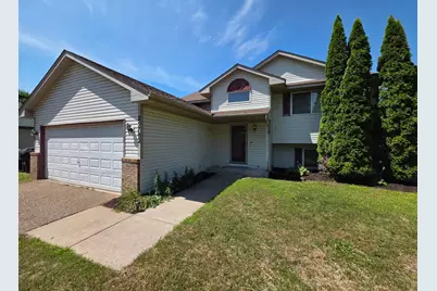 25782 Goldfinch Avenue, Wyoming, MN 55092 - Photo 1