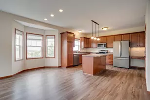13229 Virginia Ave S, Savage, MN 55378 - Photo 4