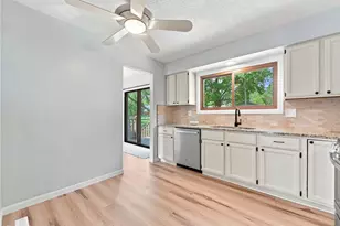 10924 Hyland Terrace, Eden Prairie, MN 55344 - Photo 6