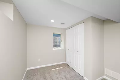 1194 Ruggles Street, Roseville, MN 55113 - Photo 24