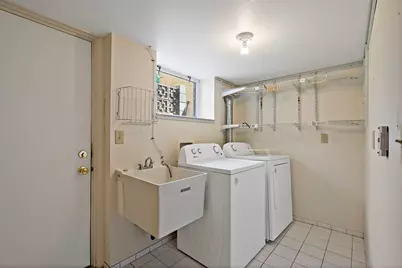 10743 Zenith Avenue S, Bloomington, MN 55431 - Photo 22