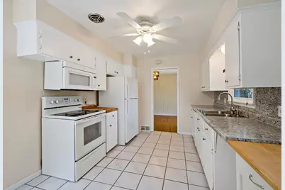 10743 Zenith Avenue S, Bloomington, MN 55431 - Photo 6