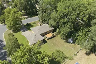 10743 Zenith Ave S, Bloomington, MN 55431 - Photo 28