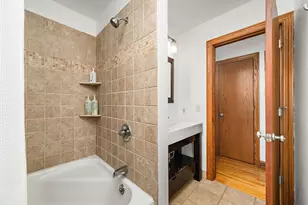 2630 Major Ave N, Golden Valley, MN 55422 - Photo 20