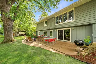 2630 Major Ave N, Golden Valley, MN 55422 - Photo 28