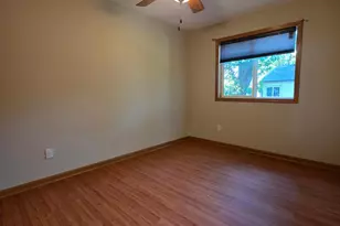 1527 Aspen Dr, Eagan, MN 55122 - Photo 18