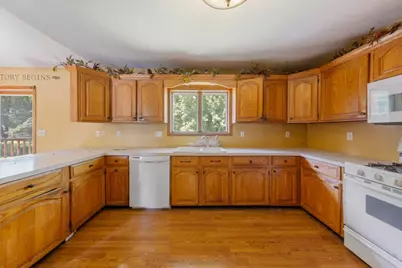 202 S Nicollet Street, Winthrop, MN 55396 - Photo 14