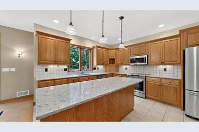 6907 Bluff Lane NW, Rochester, MN 55901 - Photo 24