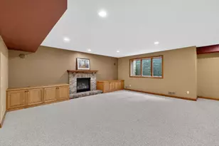 6907 Bluff Ln NW, Rochester, MN 55901 - Photo 46