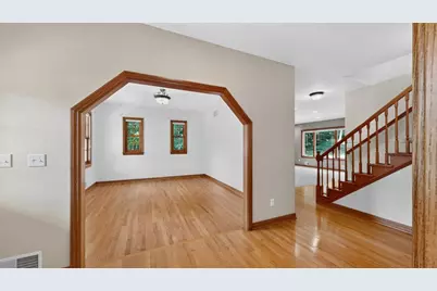 6907 Bluff Lane NW, Rochester, MN 55901 - Photo 10