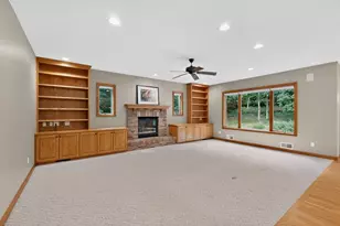 6907 Bluff Ln NW, Rochester, MN 55901 - Photo 16