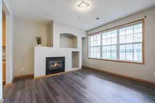 17608 68th Pl N, Maple Grove, MN 55311 - Photo 4