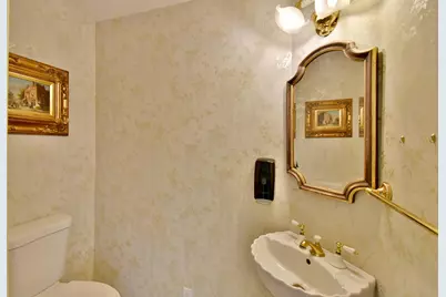 1300 Kilian Boulevard SE, Saint Cloud, MN 56304 - Photo 14