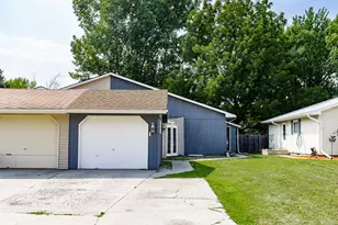 2321 Country Club Pkwy, Moorhead, MN 56560 - Photo 1