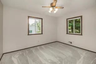 1388 Amaryllis Ln, Eagan, MN 55123 - Photo 10