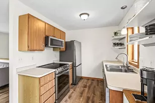 5811 191st St W, Farmington, MN 55024 - Photo 14