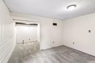 4731 Bryant Ave N, Minneapolis, MN 55430 - Photo 18