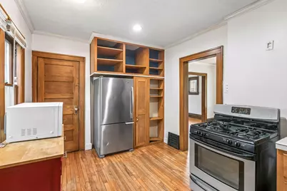 4731 Bryant Avenue N, Minneapolis, MN 55430 - Photo 10