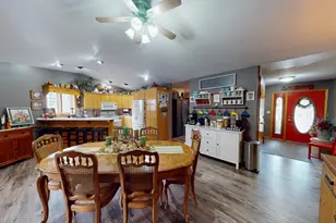 1906 Greenwood Dr, Albert Lea, MN 56007 - Photo 10