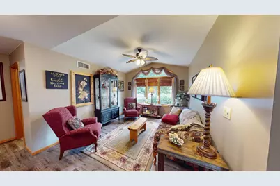 1906 Greenwood Drive, Albert Lea, MN 56007 - Photo 2