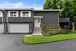 11123 Xavier Cir, Bloomington, MN 55437 - Photo 2