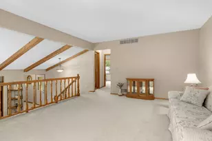 654 Tanglewood Dr, Shoreview, MN 55126 - Photo 14