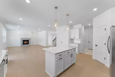4121 Hyde Avenue N, Oakdale, MN 55128 - Photo 4