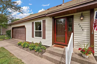 2626 Edgewood Court, Stillwater, MN 55082 - Photo 6