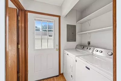 846 Woodgate Drive #213, Vadnais Heights, MN 55127 - Photo 4