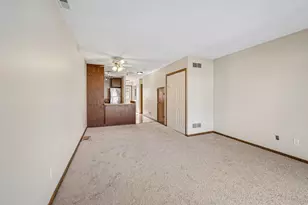 846 Woodgate Dr, Vadnais Heights, MN 55127 - Photo 12