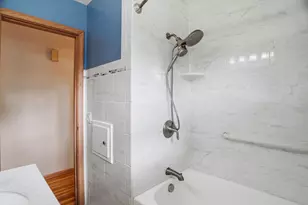 4041 Jersey Ave N, Crystal, MN 55427 - Photo 12