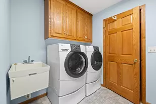 2082 Cowern Pl E, North Saint Paul, MN 55109 - Photo 24