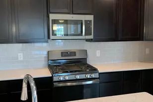 4825 Martingale Dr, Woodbury, MN 55129 - Photo 8