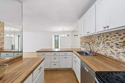 19 S 1st Street #B202, Minneapolis, MN 55401 - Photo 6