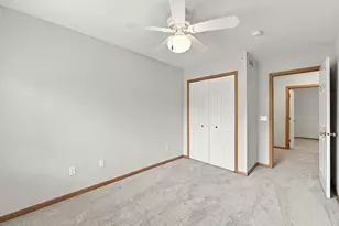 556 Willoughby Way W, Minnetonka, MN 55305 - Photo 38