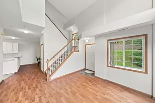 556 Willoughby Way W, Minnetonka, MN 55305 - Photo 12