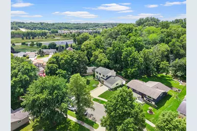 3740 Manorwoods Drive NW, Rochester, MN 55901 - Photo 2