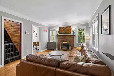 4140 Zenith Avenue N, Robbinsdale, MN 55422 - Photo 2