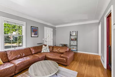 4140 Zenith Avenue N, Robbinsdale, MN 55422 - Photo 4