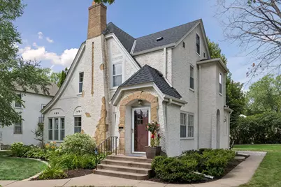 2810 Cleveland Street NE, Minneapolis, MN 55418 - Photo 2