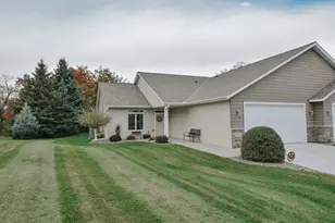 2840 Pine Ridge Blvd, Red Wing, MN 55066 - Photo 32