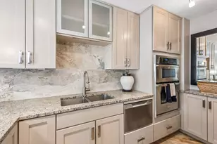 19 S 1st St, Minneapolis, MN 55401 - Photo 2