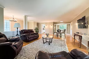 2211 Lenwood Dr SW, Rochester, MN 55902 - Photo 8