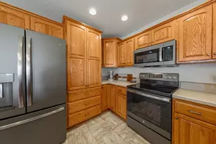580 Southwind Dr, Fairmont, MN 56031 - Photo 6