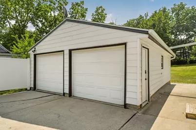 312 21st Street SW, Rochester, MN 55902 - Photo 2