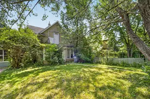 2317 W 4th St, Duluth, MN 55806 - Photo 14