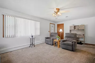 922 Westwood Drive, Faribault, MN 55021 - Photo 2