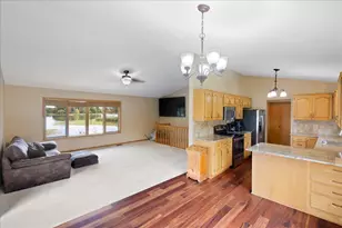 31117 Peninsula Ave, Lindstrom, MN 55045 - Photo 16