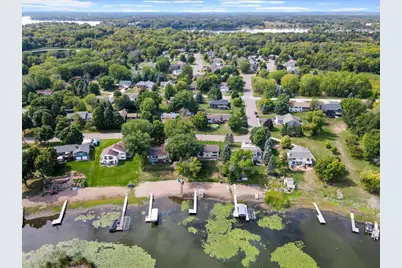 31117 Peninsula Avenue, Lindstrom, MN 55045 - Photo 6